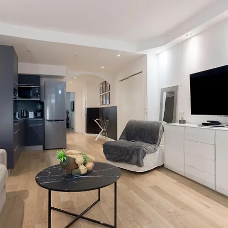 L'elegant Maubourg - Next Martinez -terrasse Apartment *