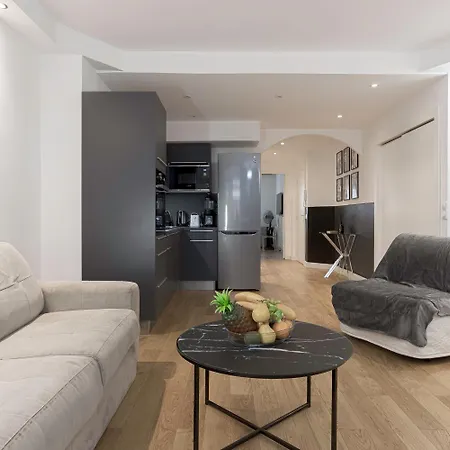 L'elegant Maubourg - Next Martinez -terrasse Apartment *
